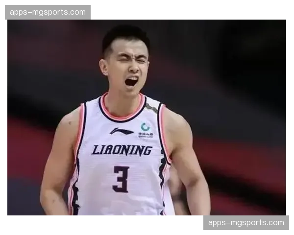 辽宁进攻哑火跌出前八,赵继伟14中1仅得3分暴露体系危机 辽宁进攻哑火跌出前八,赵继伟14中1仅得3分暴露体系危机